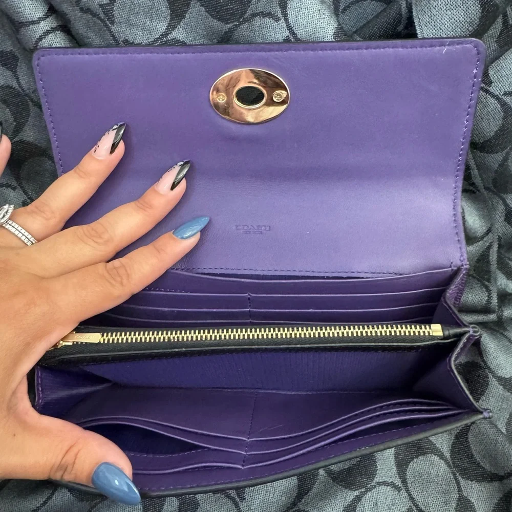 Coach electric Purple Leather Wallet - Picture 3 of 6